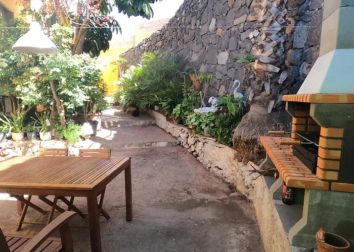 Big At Lila * Puerto de la Cruz (Tenerife)